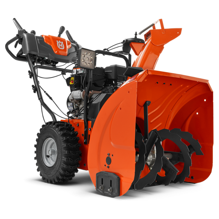ST 227 Petrol Snow Thrower, Wheels, 7.75 hp, 69 cm Working Width, 1 to 6 m Throwing Distance, 97.5 kg