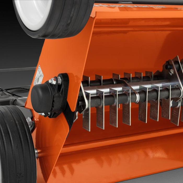 S 500 PRO Petrol Scarifier/Dethatcher, Swing Blades, 6 hp, 50 cm Cutting Width, 0.5 cm Working Depth