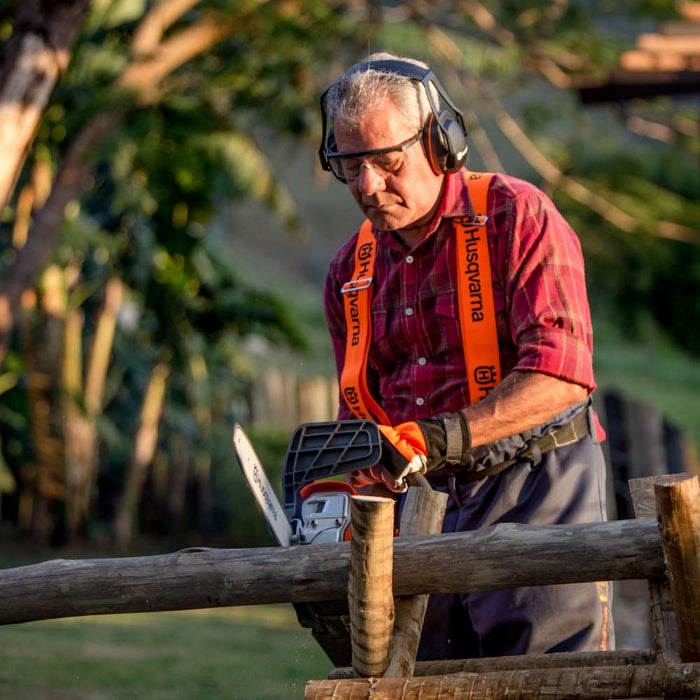 125 Occasional Petrol Chainsaw, 2 hp, 40 cm Blade, 3/8" Mini Pitch, 4.6 kg