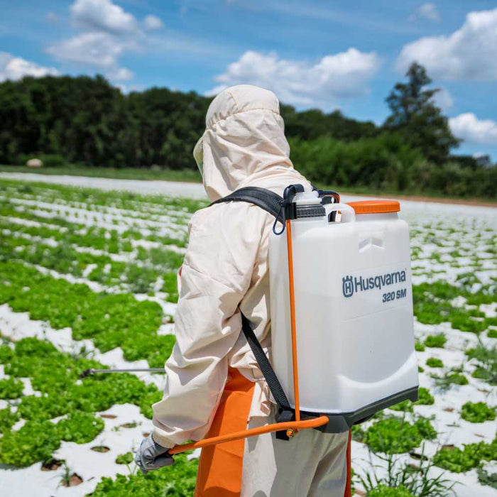 320 SM Manual Backpack Sprayer 20L, 3 bar, Semi-pro, for Small Farms and Residential Landscapes, 3.4 kg