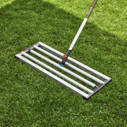 Leveling Rake for Soil or Sand Distribution, 76 cm Working Width, Rounded Panel Design
