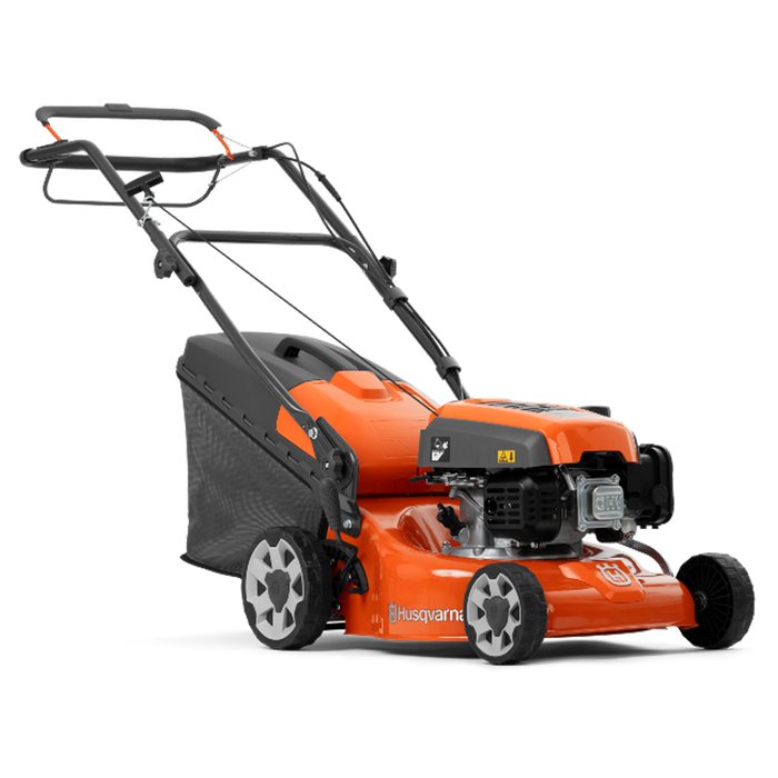 LC 140P Petrol Lawn Mower for Small Gardens, Self-Propelled, 4.5 hp, 40 cm Blade Diameter, 50 l Collector