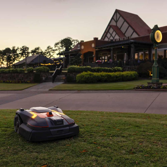 Husqvarna Automower® 580L EPOS®, Ultimate Commercial Turf Care, 16,000 m² Working Area Capacity, Virtual Wire Installation, 26 cm Cutting Width-12