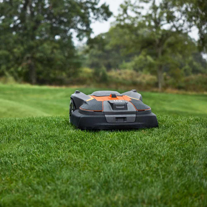 Husqvarna Automower® 580L EPOS®, Ultimate Commercial Turf Care, 16,000 m² Working Area Capacity, Virtual Wire Installation, 26 cm Cutting Width-5
