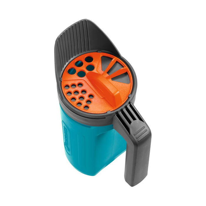 Hand-Held Small Caster S Spreader, 4 Dosage Degrees, 1.2 L Container Capacity