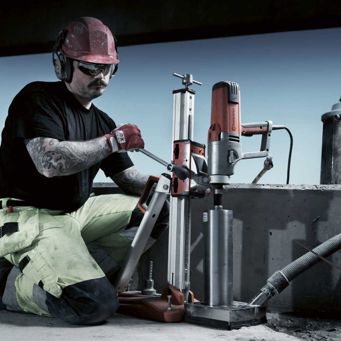 DM 230 Electric Handheld Core Drill, 3-Speed, 1.9 kW, Wet & Dry, 150 mm Max. Drill Diameter, 7 kg