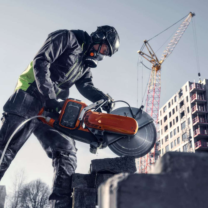 K1 PACE Battery Power Cutter with ZERO CO2 Emissions, Li-Ion, 93.6 V, 145 mm Cutting Depth, Wet/Dry Coolant, 7.2 kg